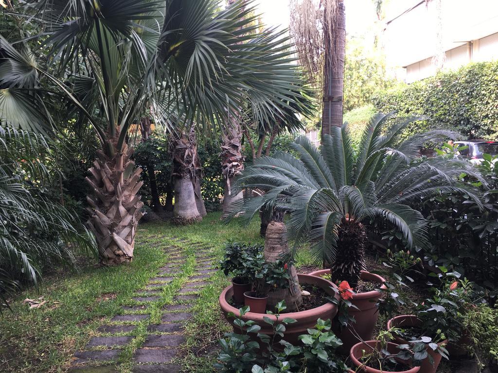Terrazza Pavone Apartman Aci Castello Kültér fotó
