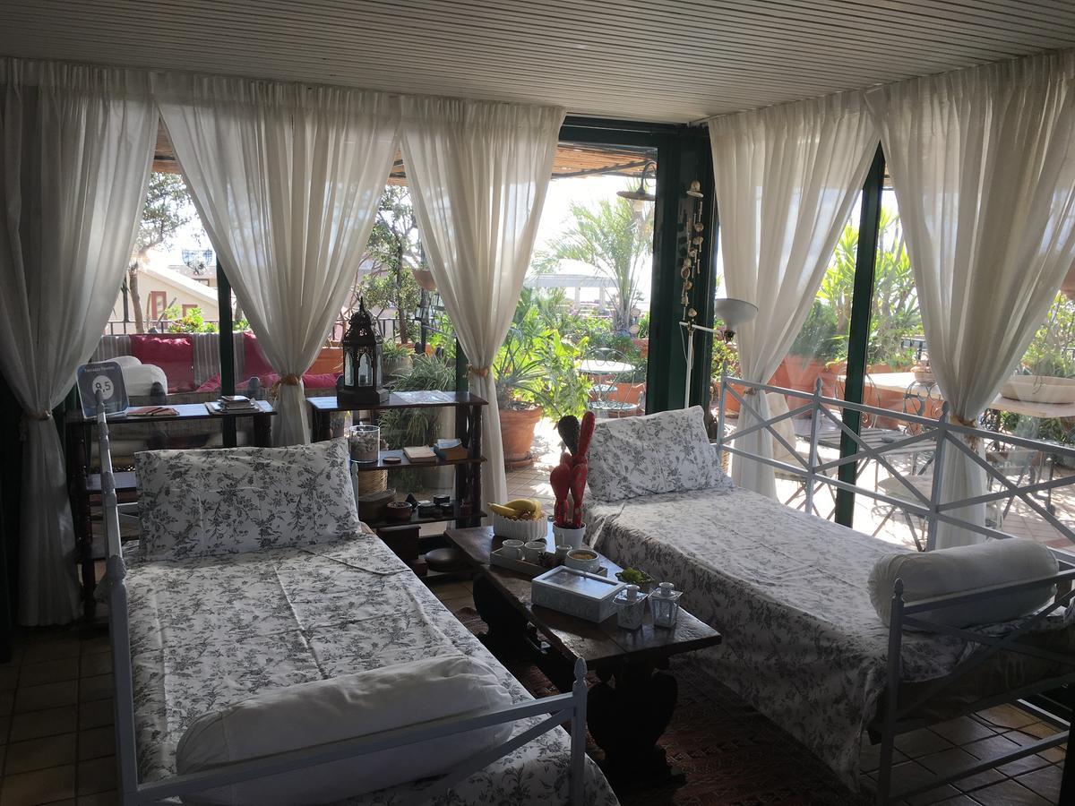 Terrazza Pavone Apartman Aci Castello Kültér fotó